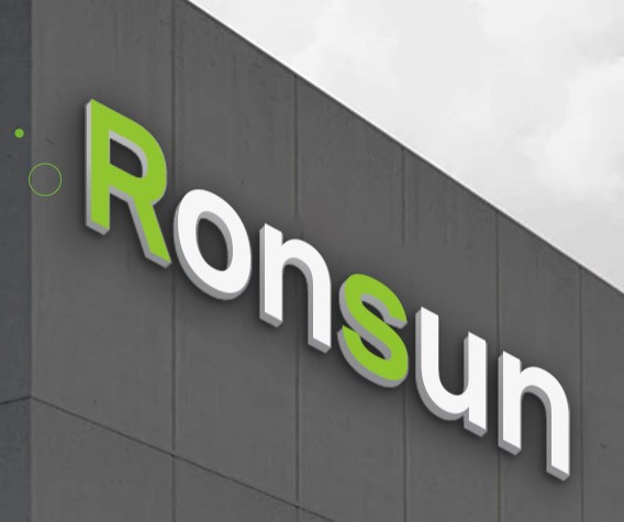 Jak konstrukcja składanych skrzyń paletowych wpływa na trwałość i ładowność?